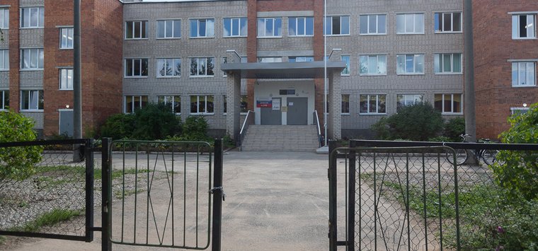 Бассейн школы №7 в Острове хотят включить в программу капремонта