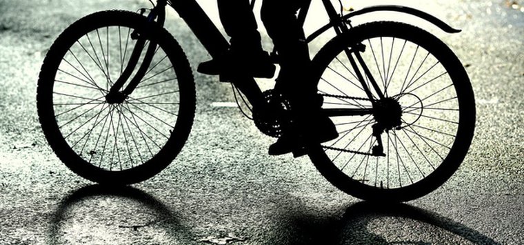 Фальшивомонетчик из Острова получил новый срок за кражу велосипеда