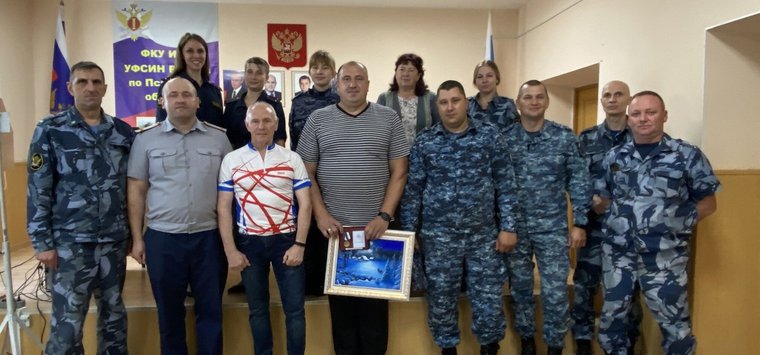 Начальника караула ИК-2 торжественно проводили на пенсию - Портал ...