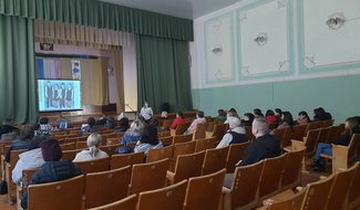 В Островском районе стартовала приемная кампания в первый класс