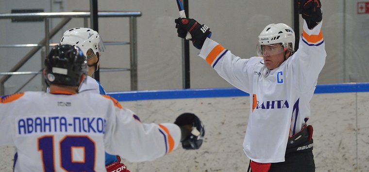 «Аванта-Псков» обыграла «Плесков» в рамках Ночной хоккейной лиги