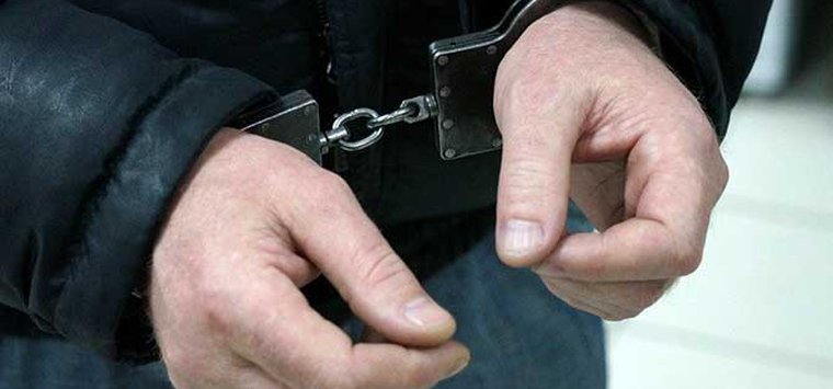 Безработный острович подозревается в краже инструмента с чердака