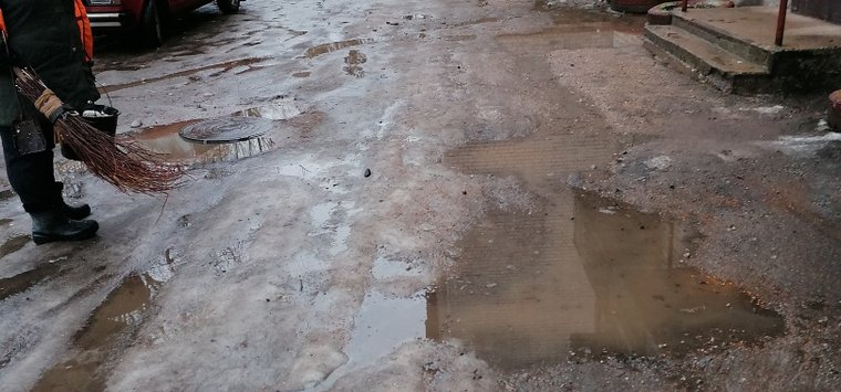 Фейковым назвали в администрации сообщение о горах мусора на улице 1 Мая в Острове