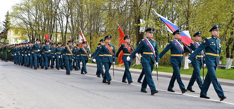 9 мая в Острове. Фоторепортаж