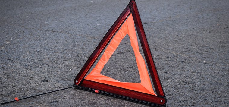 В Острове водитель скутера врезался в автобус