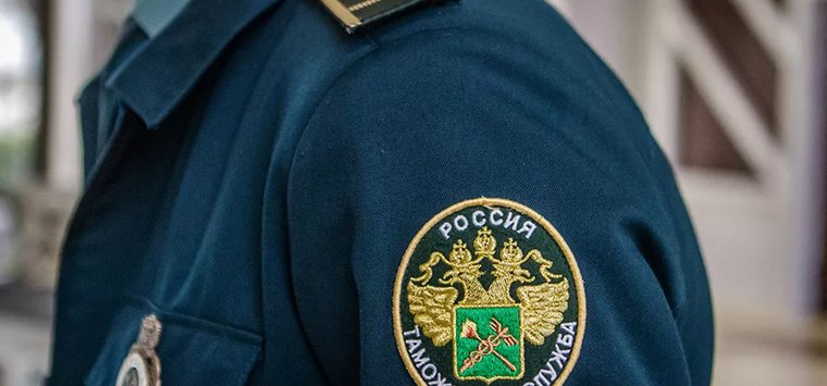 Из магазина в Острове изъяли более двух тысяч пачек сигарет