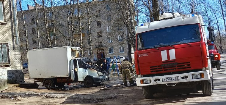 «Газель» сгорела в Острове-3