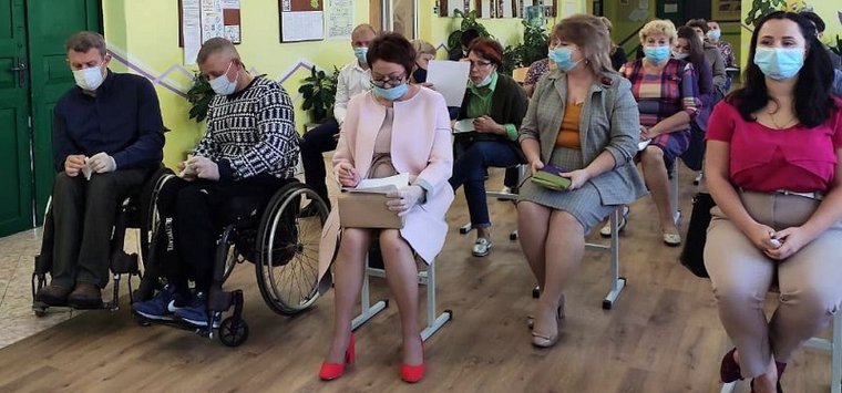 Особенностям голосования избирателей-инвалидов посвятили семинар в Острове