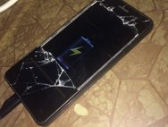 Телефоны на запчасти или под восстановление