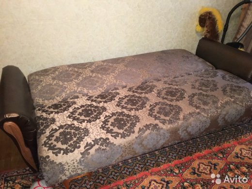 Диван